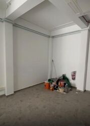 Veerasamy Road (D8), Retail #517308051